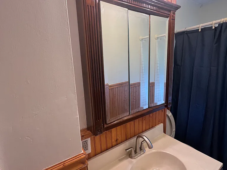 9 Linden St — Photo 24