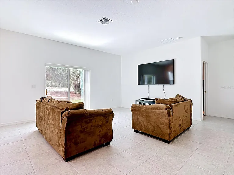 1414 Orlando Ct — Photo 15