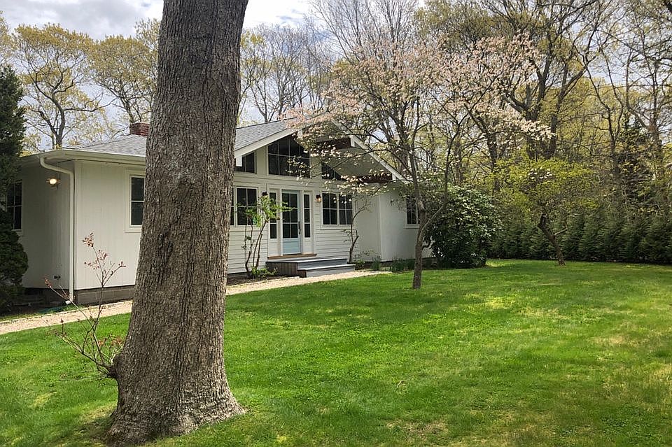 1st image of 3 Founders Ln