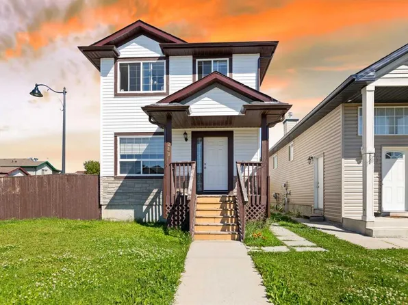 248 W Taracove Rd NE, Calgary, AB T3J 5A3