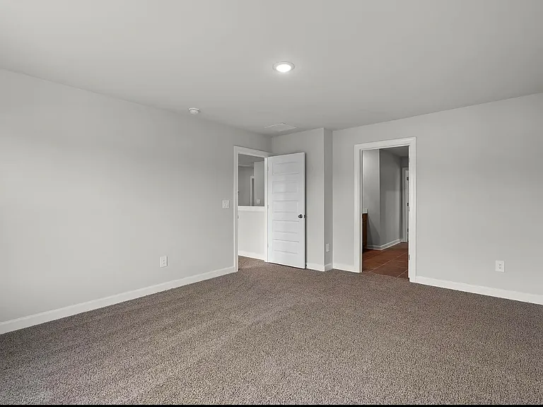 652 Orsman Trl — Photo 24