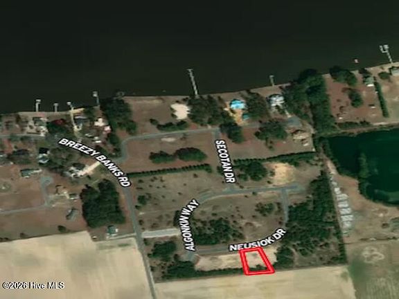 4th image of 247 Windswept Way