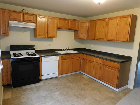 3rd image of 2195 171st St