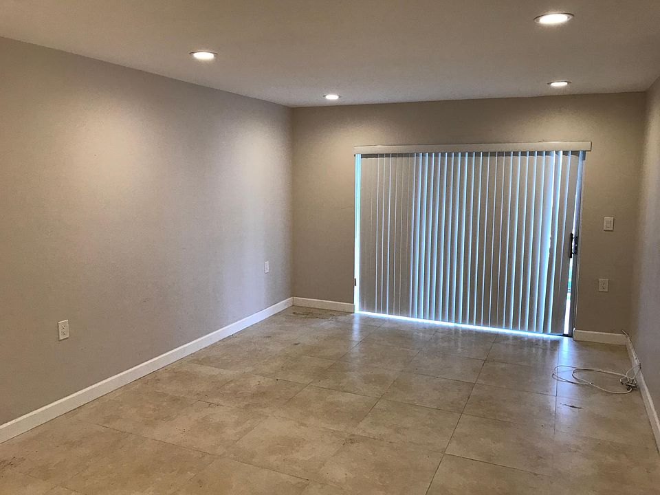 1st image of 11237 N Kendall Dr APT E211