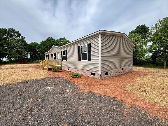 2nd image of 703 Double Springs Rd
