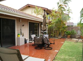 226 Kaiolohia Pl, Honolulu, HI 96825