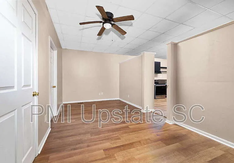 101 Silver St #101 — Photo 9