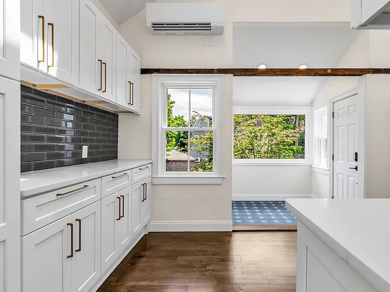 20 Pickman St #2 — Photo 4