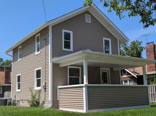 1604 Grant Ave, Rockford, IL 61103