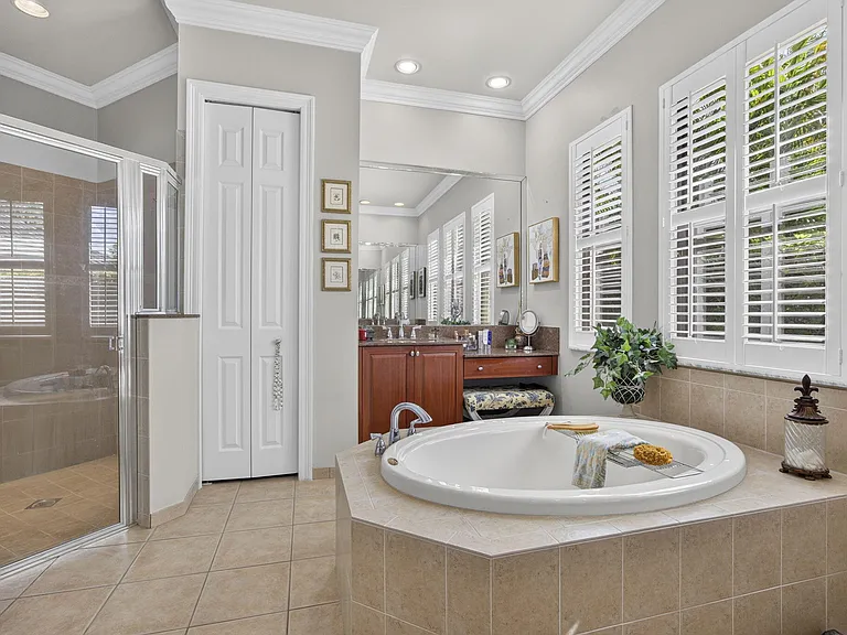 10336 Trianon Pl — Photo 21