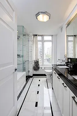 Sold by Evergreen 88 Real Estate LLC | media 11