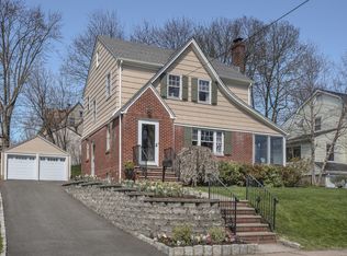 404 Essex Ave, Bloomfield, NJ 07003