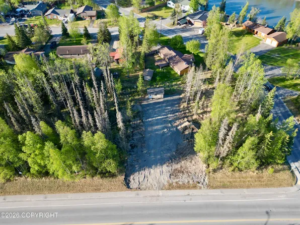 325 S Kobuk St, Soldotna, AK 99669