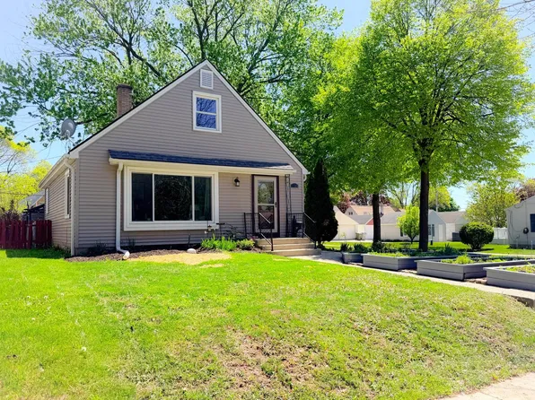2802 N 89th STREET, Milwaukee, WI 53222