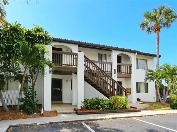 1634 Stickney Point Rd, Sarasota, FL