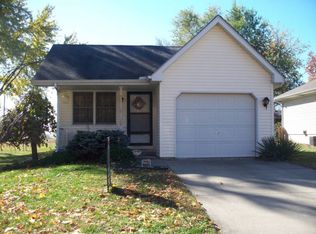 2217 McKinley St, Lexington, MO 64067