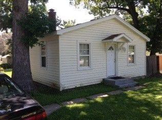 386 S Kendall St, Aurora, IL 60505