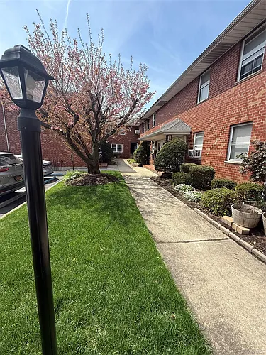1690 Grand Ave #B2 Photo 1