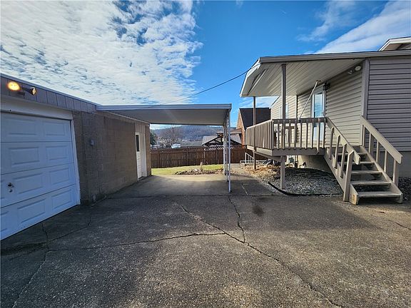 5th image of 428 Greenwood Ave