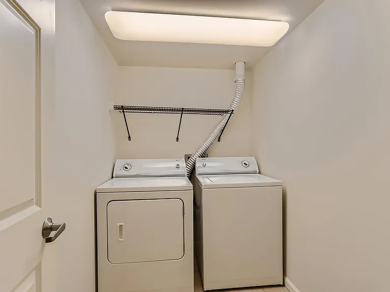 Village Plaza Apartments — Photo 6