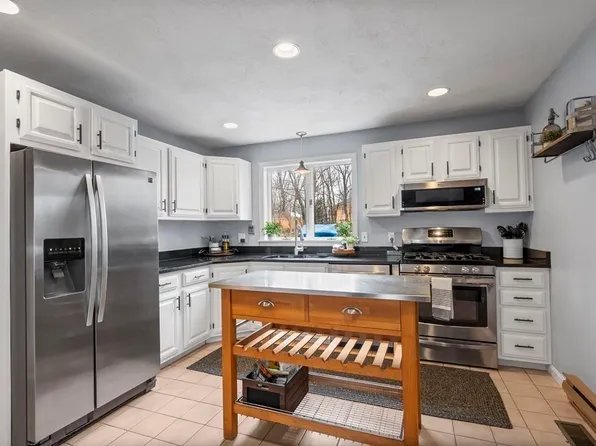 3 Clement St #1, Rockport, MA 01966