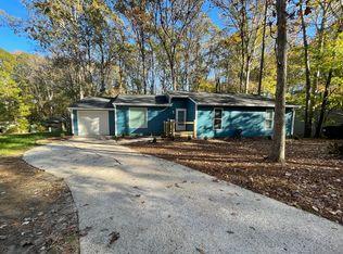 1223 Gatehouse Dr, Cary, NC 27511