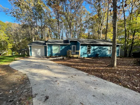 1223 Gatehouse Dr, Cary, NC 27511