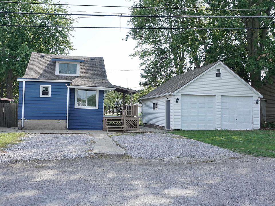 1st image of 29455 S River Rd