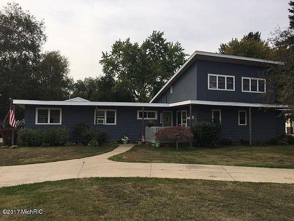 2nd image of 1134 24th St S