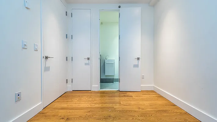 Rented by Nooklyn NYC LLC | media 28