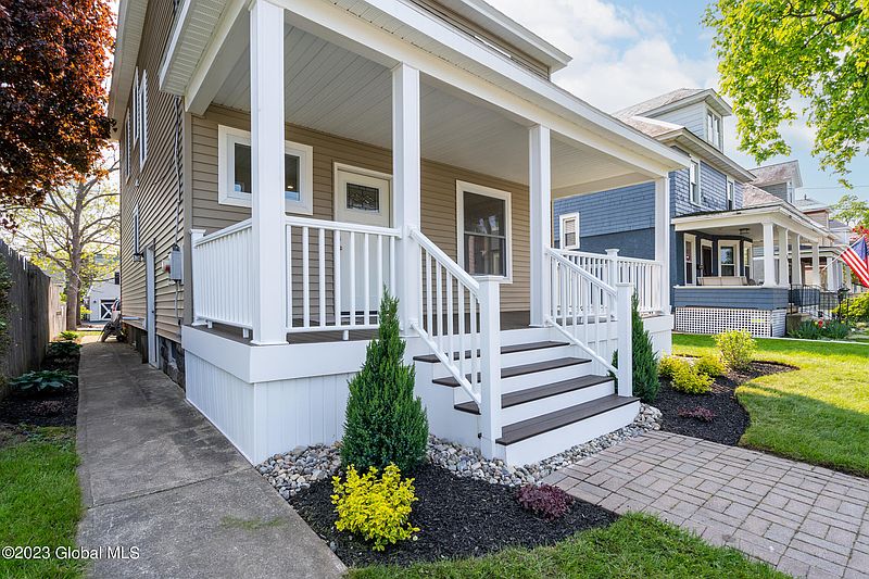 5th image of 112 Bruce Street