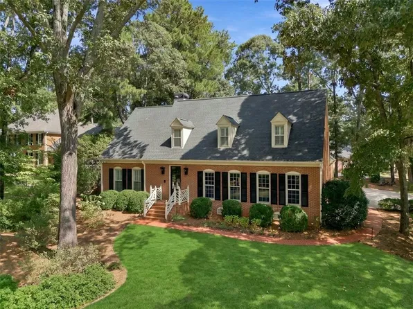 760 Denards Ml SE, Marietta, GA 30067