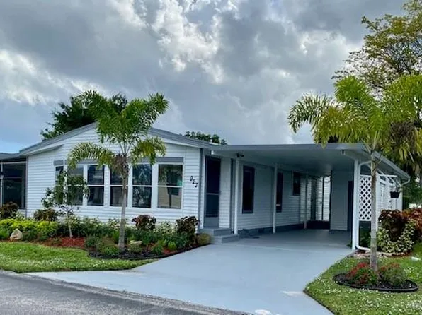 927 Sun Acres Ln, Boynton Beach, FL 33436