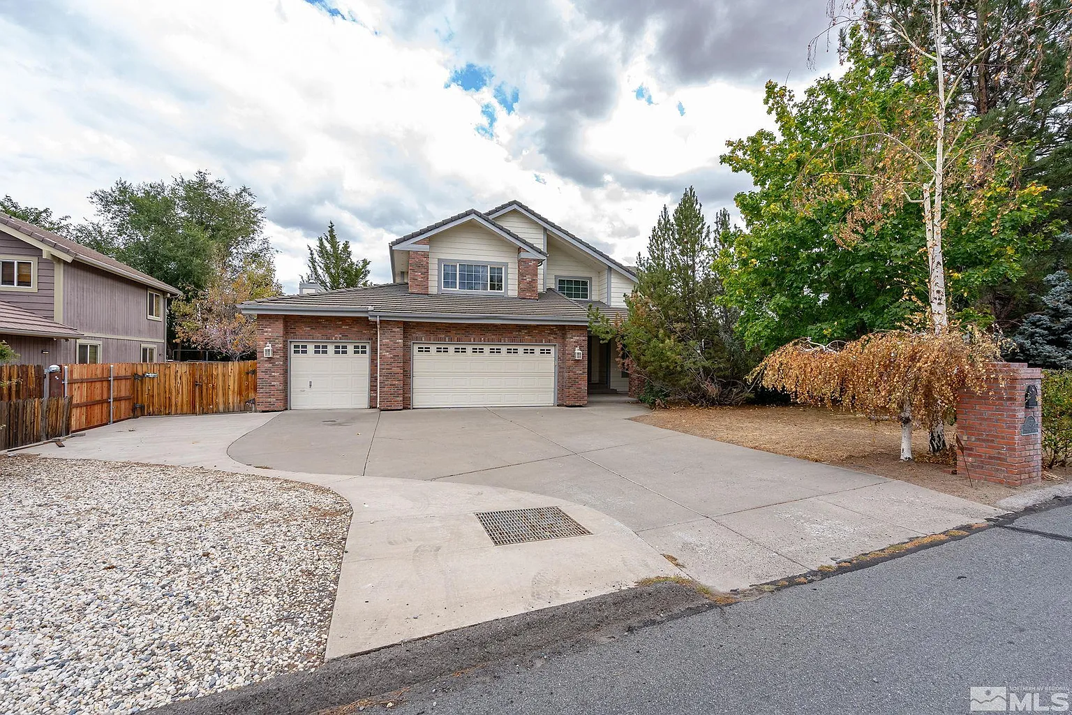14370 Sundance Dr photo 1