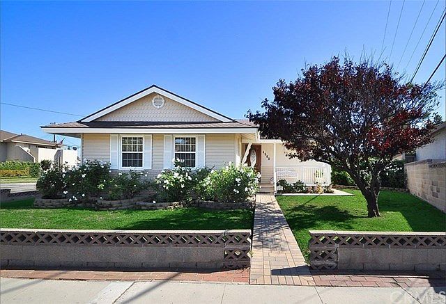 1st image of 4502 Calle Mayor