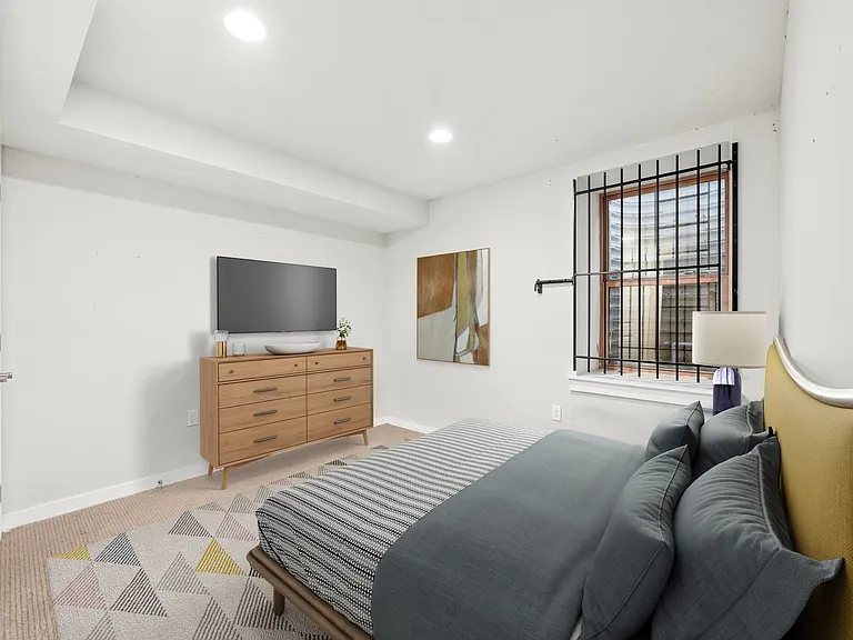 4030 Irving Street — Photo 9