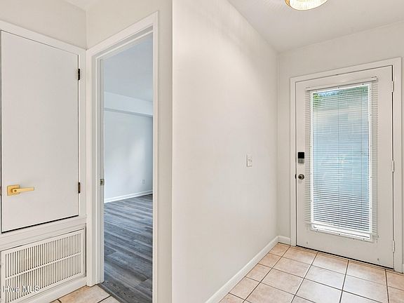 3rd image of 1800 Eastwood Road Apt 253