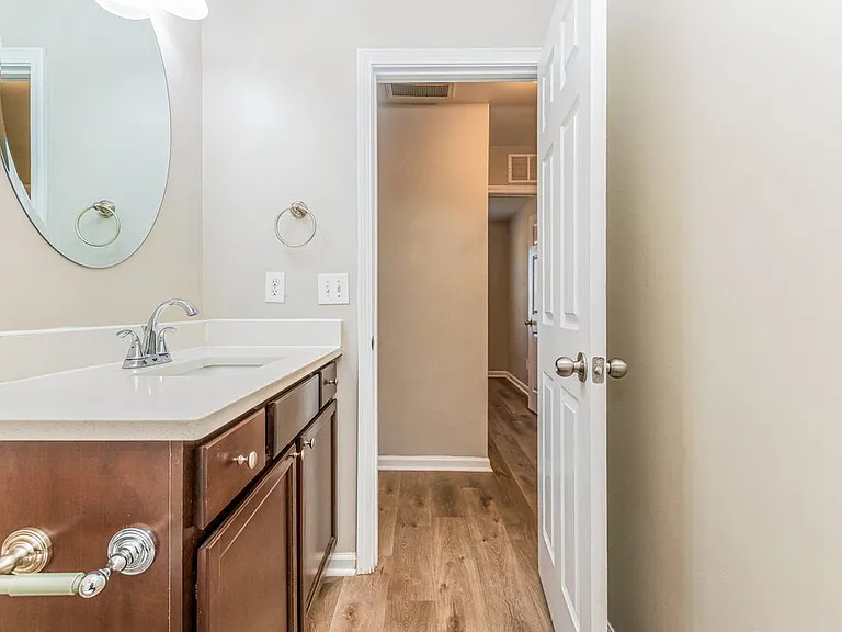 821 Skinner Dr — Photo 15