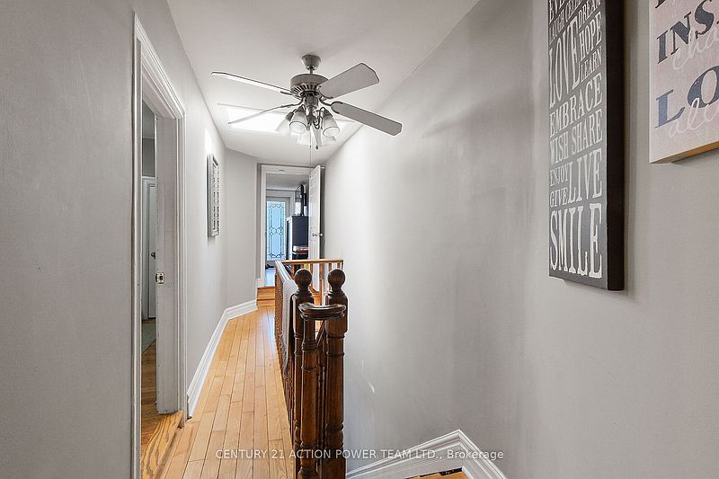 Ottawa House for rent - 4 Bedrooms — photo 16
