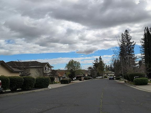 5th image of 1789 Gillespie Dr