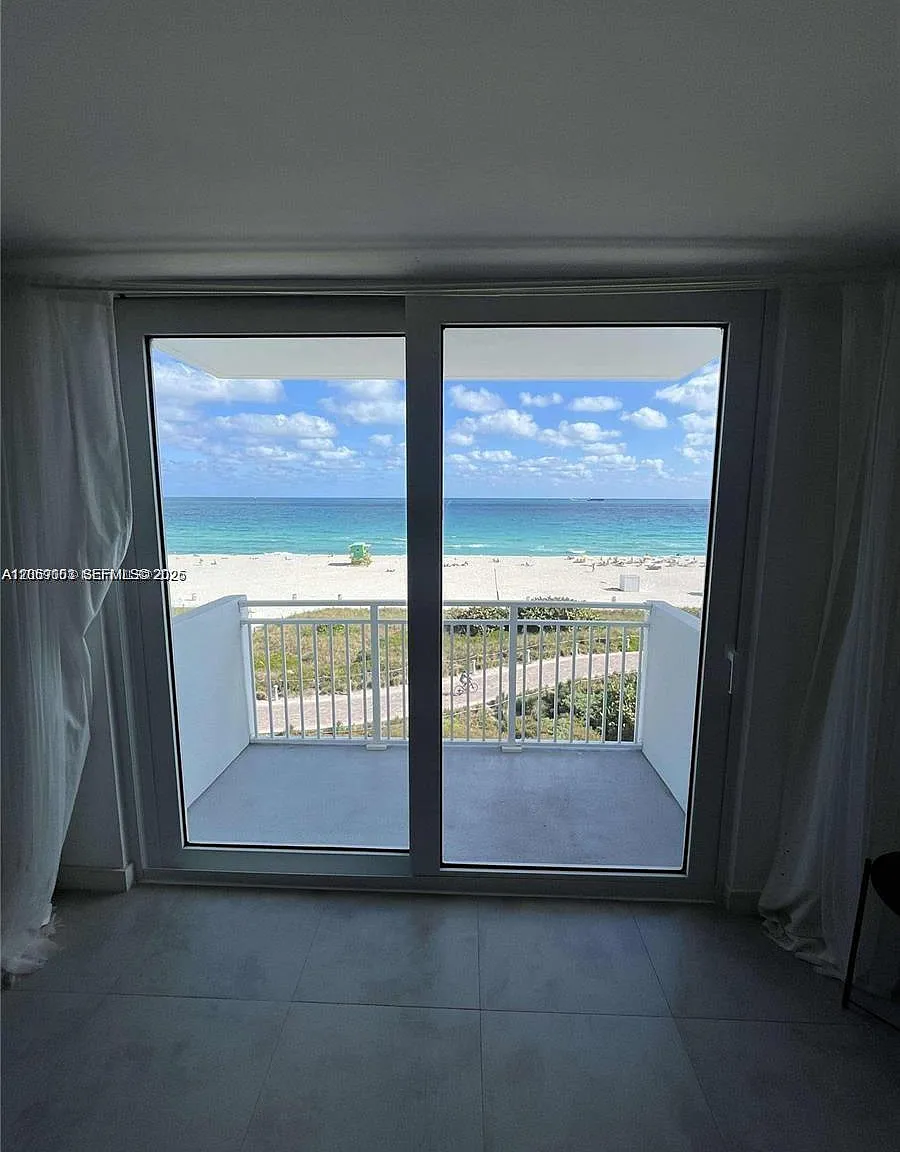 Ocean Point Condo — Photo 1