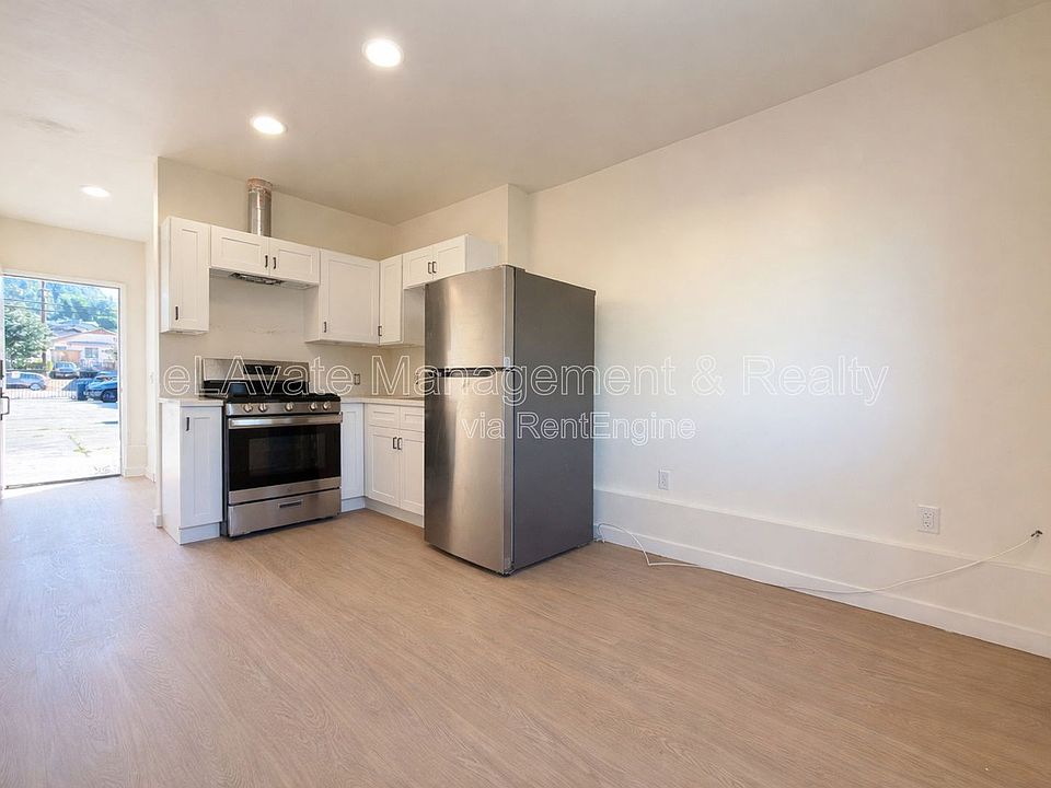 1st image of 6819 N Figueroa St #24
