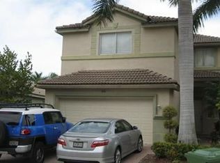 812 Golden Cane Dr, Weston, FL 33327