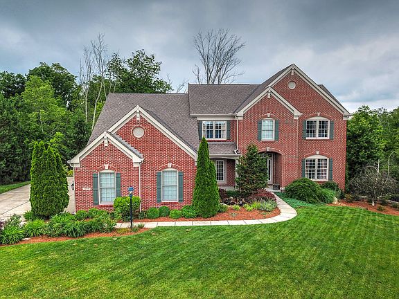 2nd image of 1204 Thistleridge Dr