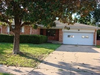 5th image of 8710 Blossom Ln