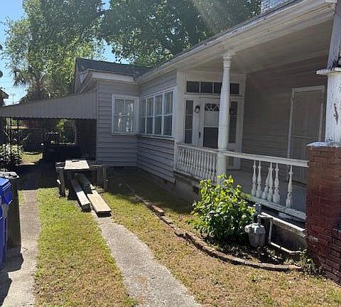 2nd image of 9 Killians St