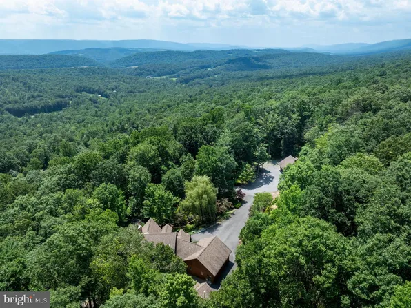 1400 Jacks Mountain Rd, Mc Veytown, PA 17051