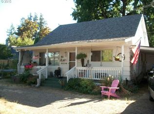 3950 NE Riverside Loop, McMinnville, OR 97128