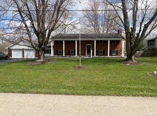 136 Maplewood Dr, Batavia, OH 45103