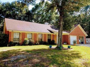 2745 Cottonwood Ln, Pensacola, FL 32514